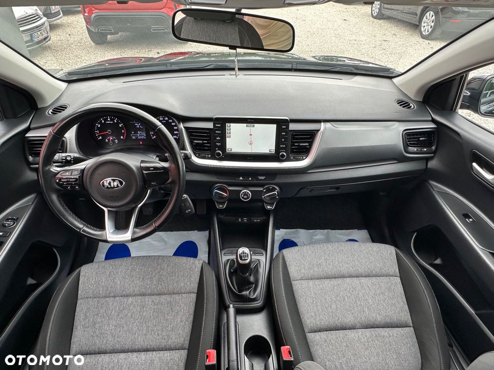 Kia Stonic 1.4 L - 6