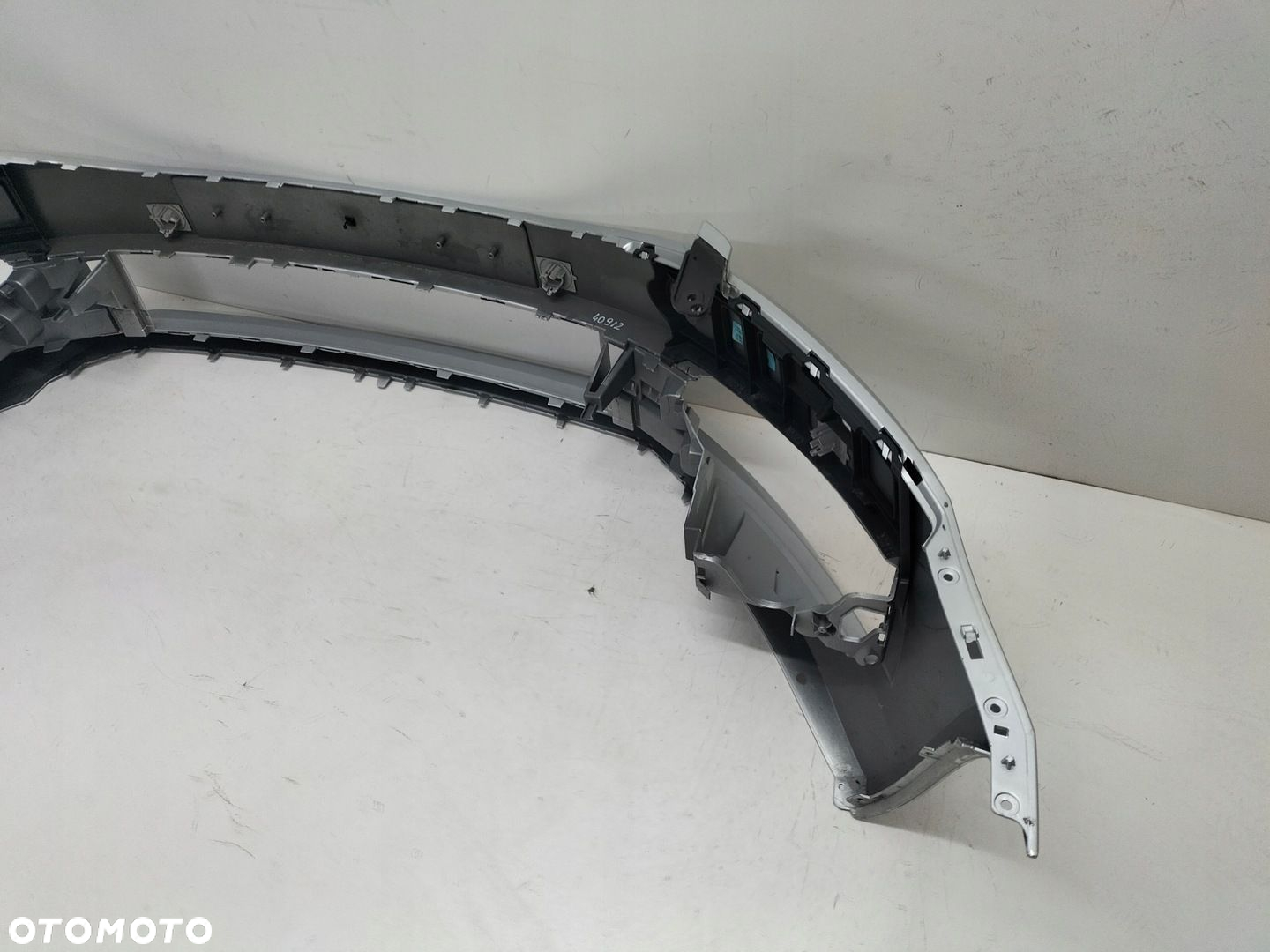 Zderzak przedni przód SKODA OCTAVIA 3 III LIFT 17- - 10