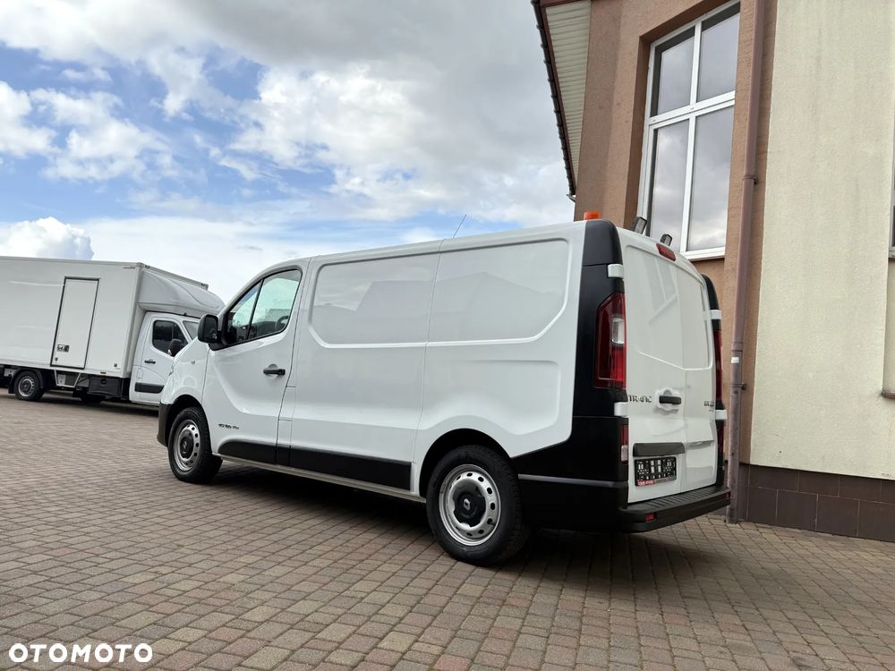 Renault Trafic Warsztat Sortimo - 7