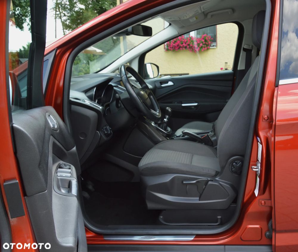 Ford C-MAX - 18