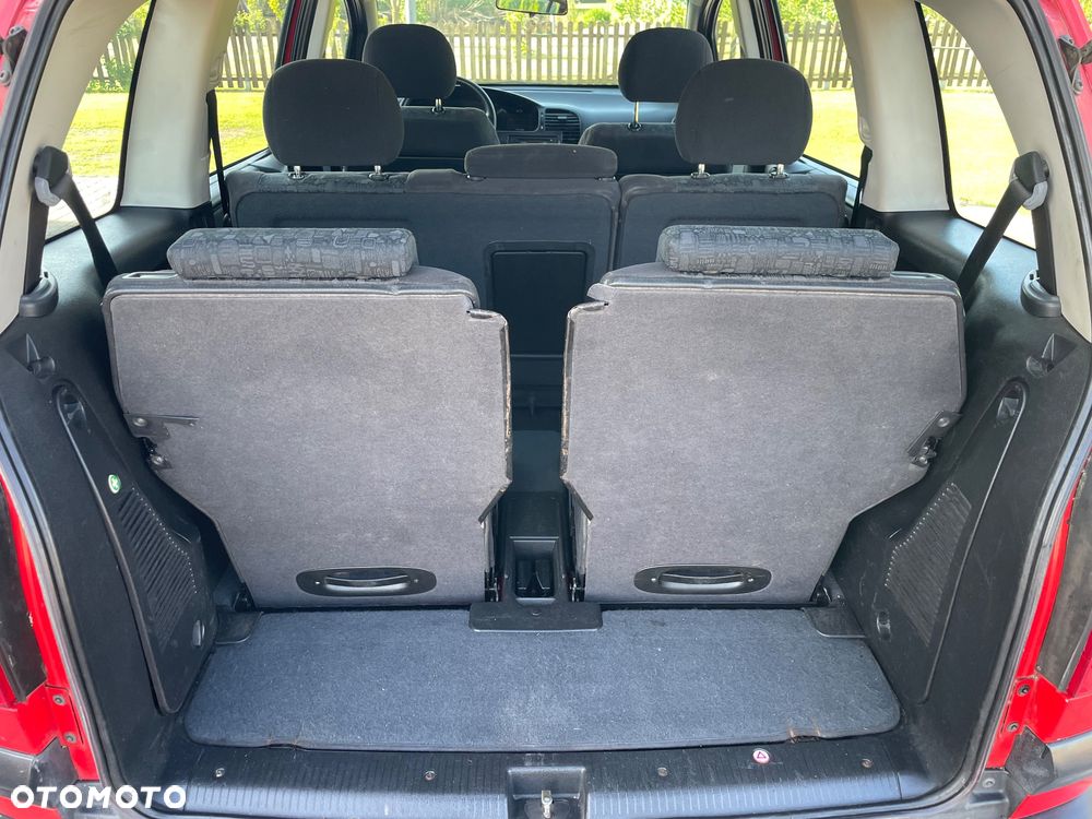 Opel Zafira 1.6 16V Elegance - 23