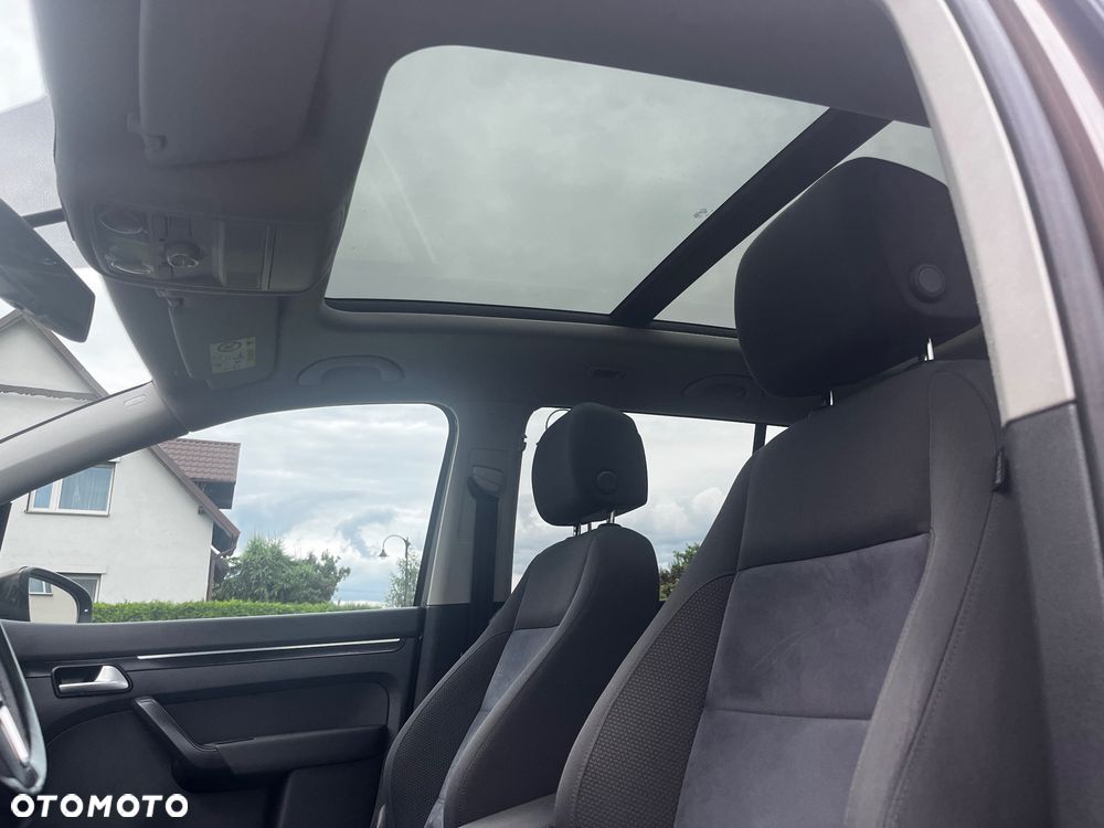 Volkswagen Touran 1.4 TSI Highline - 8