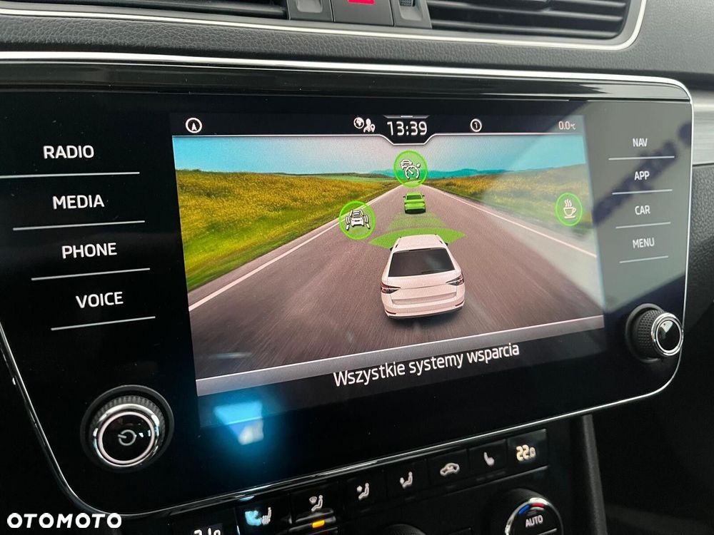 Skoda Superb 1.5 TSI Style DSG - 30