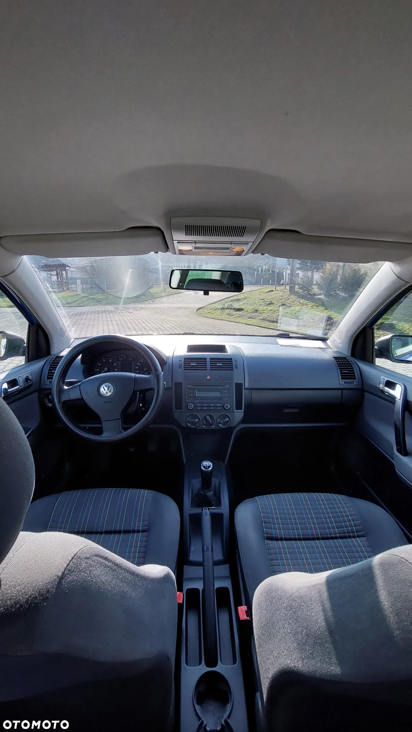 Volkswagen Polo - 7