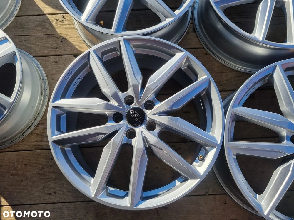 FORD S-MAX,GALAXY,MONDEO,KUGA,VOLVO S60 alu 7,5x19 ET46 5x108 4szt,super - 2