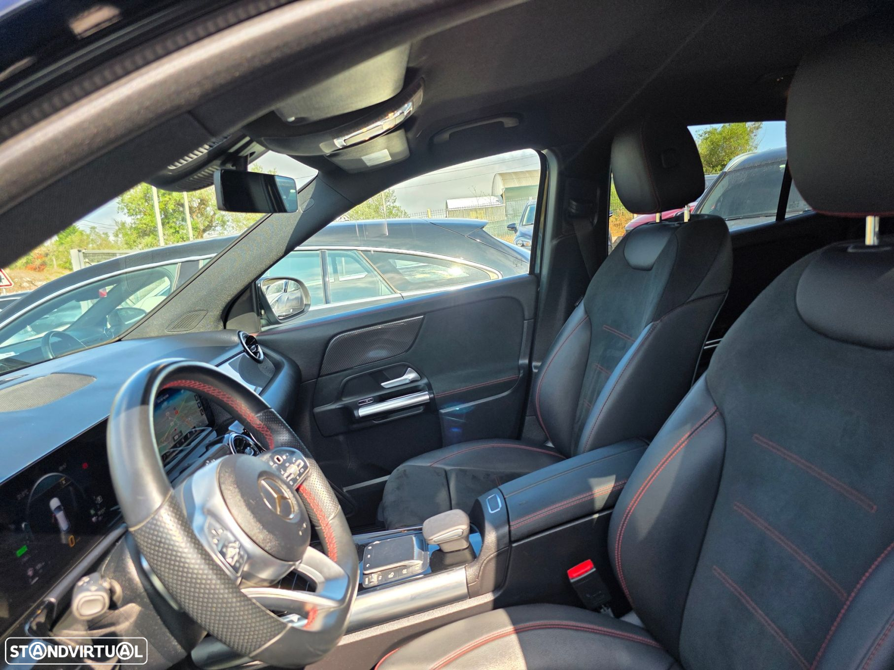 Mercedes-Benz GLA 250 - 11