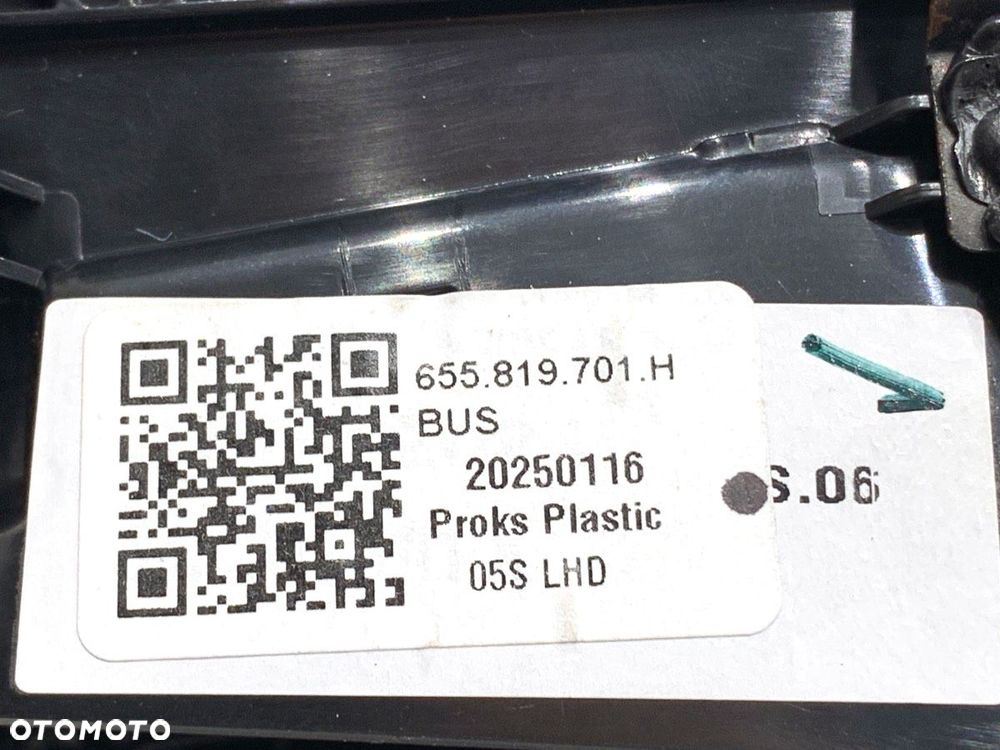 KRATKA NAWIEWU LEWY PRZÓD  SKODA KAMIQ (NW4) 2019 - 2022 1.5 TSI 110 kW [150 KM] benzyna 2019 - - 8