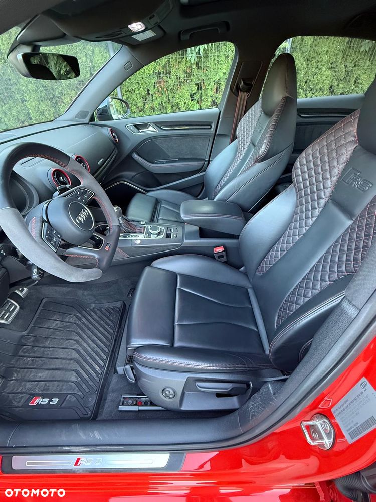 Audi RS3 Sportback - 10
