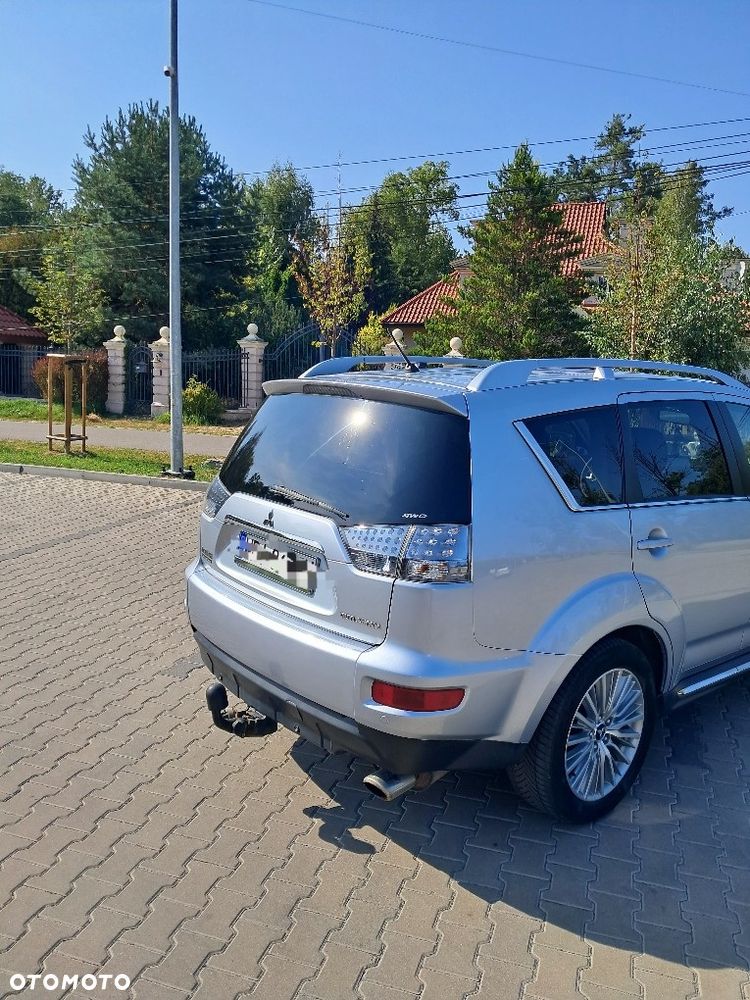 Mitsubishi Outlander 2.4 Intense + EU5 CVT - 16