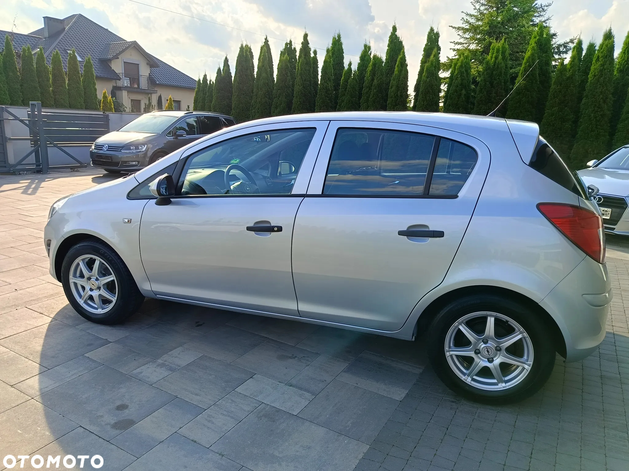 Opel Corsa 1.2 16V Edition - 12