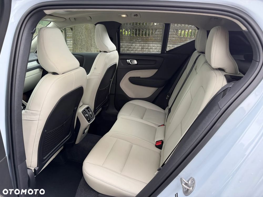 Volvo XC 40 B5 AWD Ultimate Bright - 10