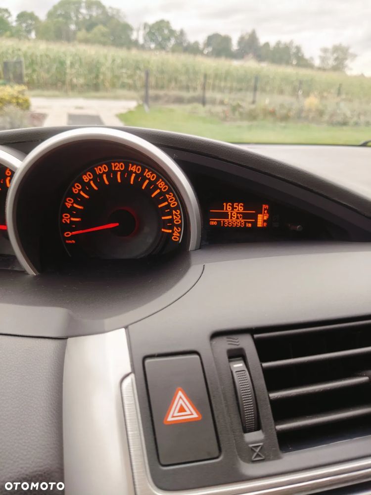 Toyota Verso 1.8 5-Sitzer Comfort - 12