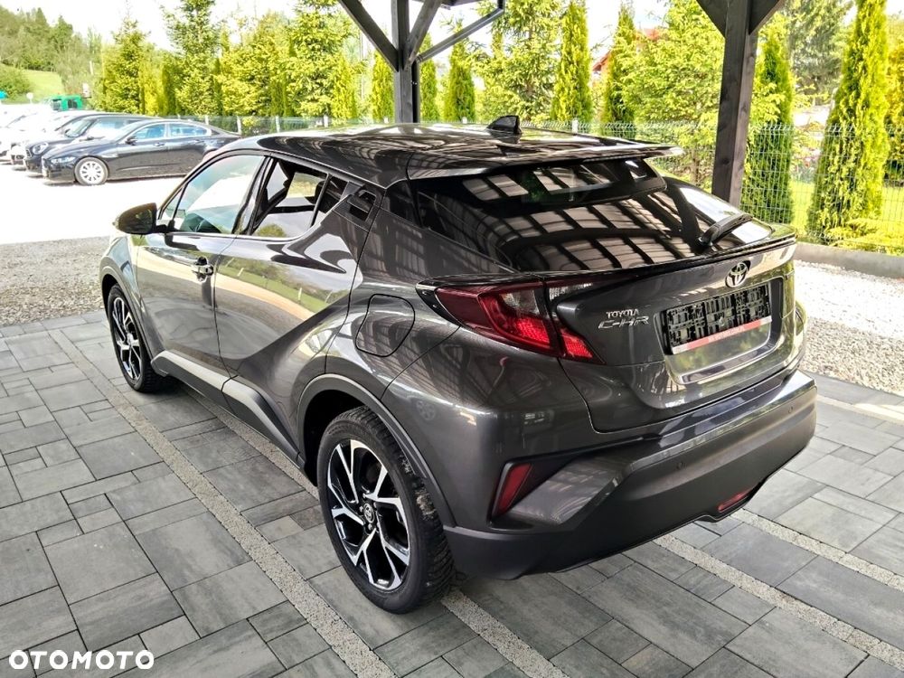 Toyota C-HR - 4