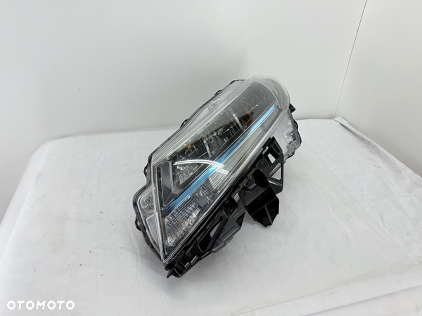 Reflektor Lampa przednia lewa Vitara III 3 LIFT