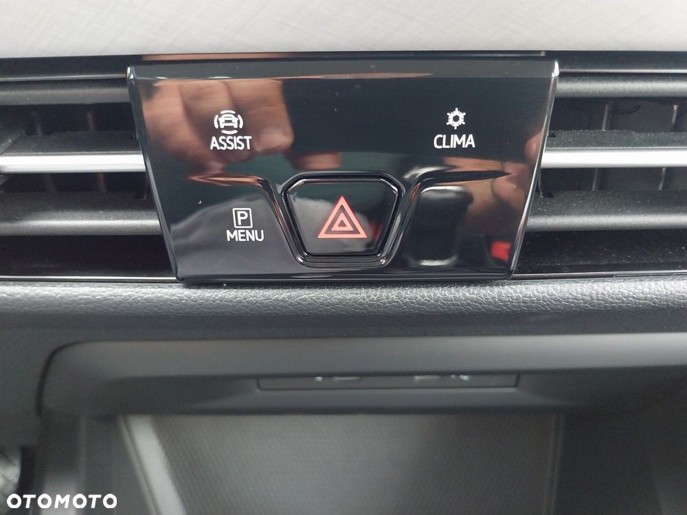 Volkswagen Golf - 26