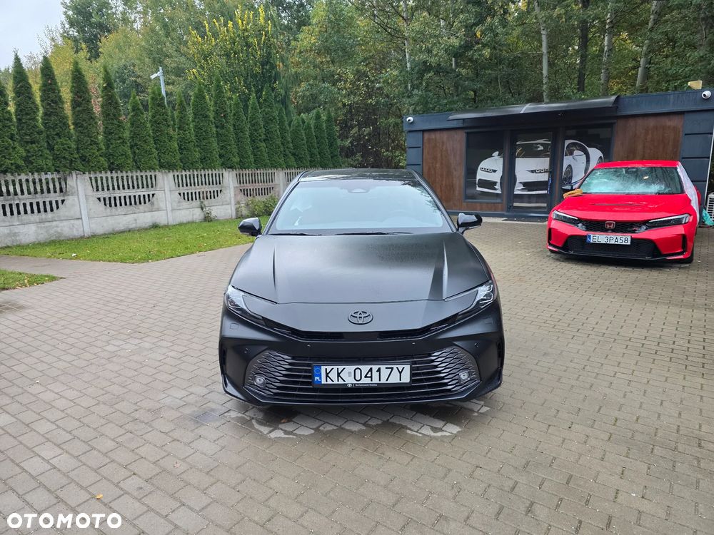 Toyota Camry 2025 photo 2