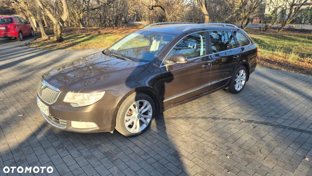 Skoda Superb 2.0 TDI Elegance - 3