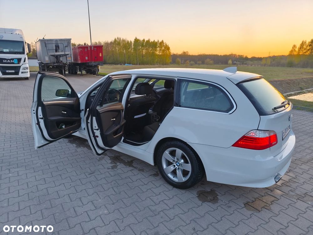 BMW Seria 5 520d - 9