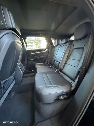 Porsche Cayenne Standard - 7