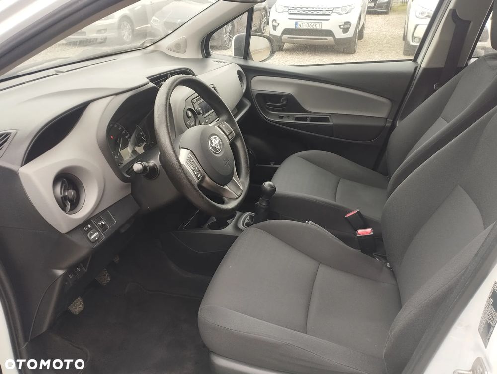 Toyota Yaris 1.0 Active EU6 - 14