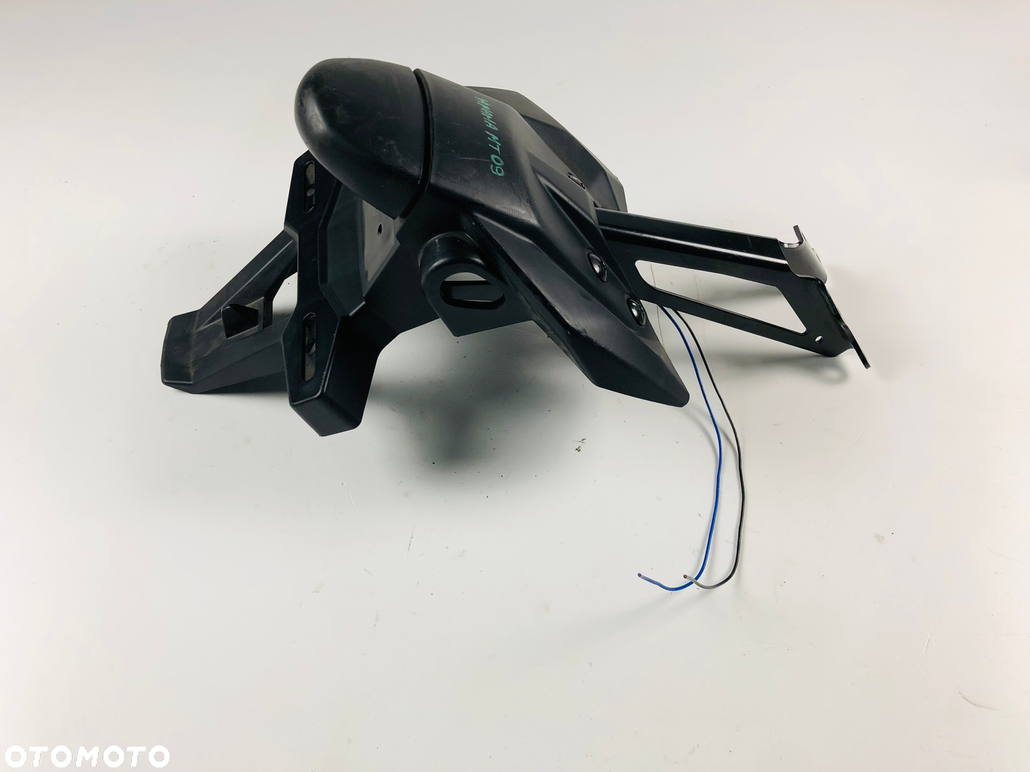Yamaha MT-09 14-16 mocowanie tablicy rejestracyjnej - 3