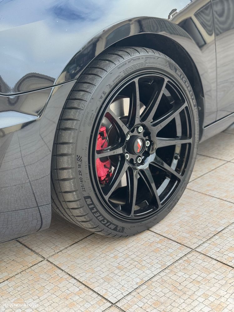 VW Golf 2.0 GTI DSG - 5