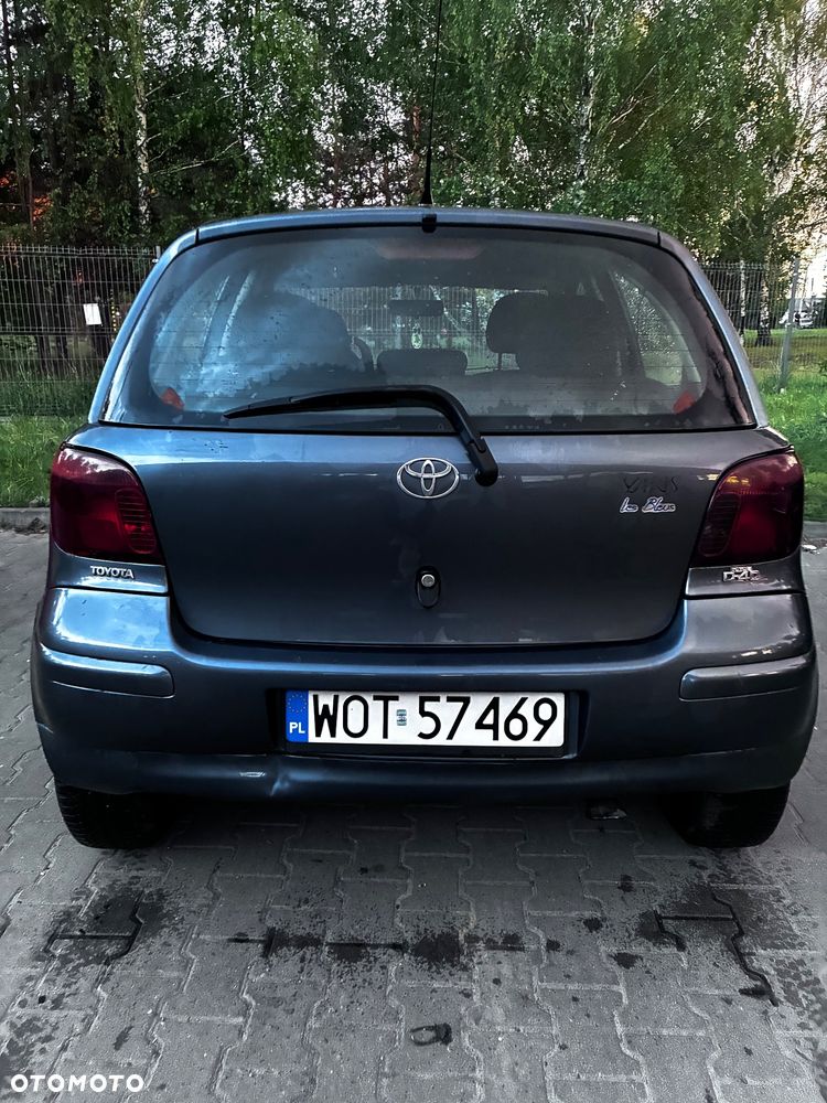 Toyota Yaris 1.4 D-4D Base - 2