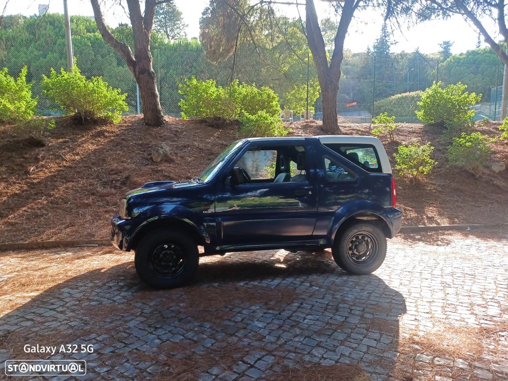 Suzuki Jimny 1.5 DDiS JLX HT Mplay - 1