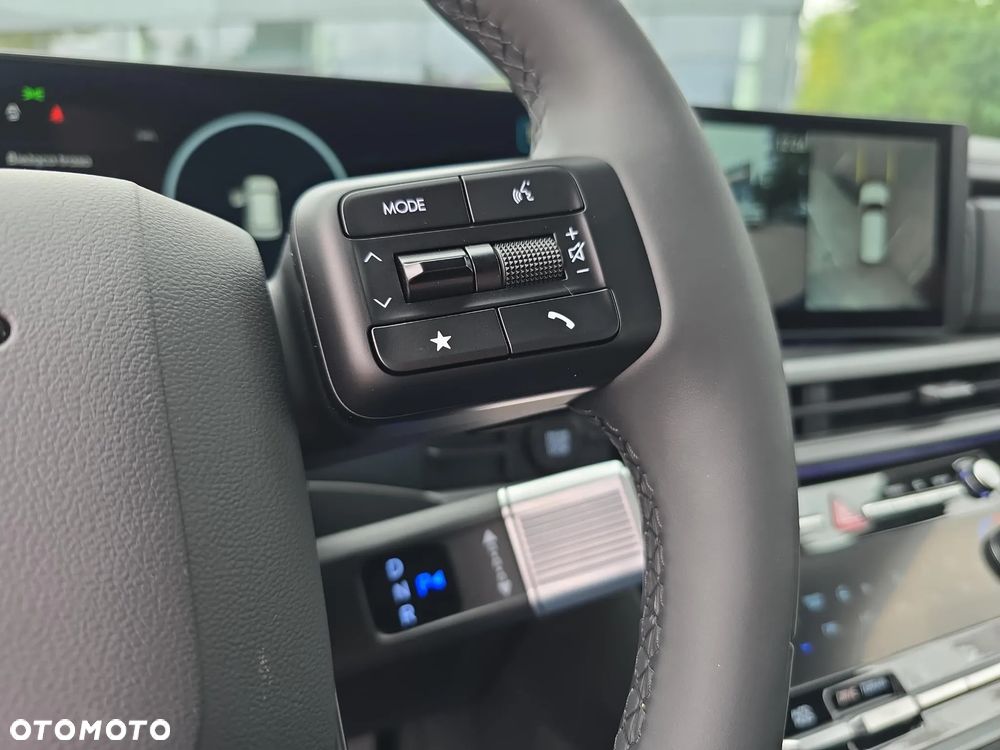 Hyundai Santa Fe 1.6 T-GDI PHEV Calligraphy 4WD 6os - 17