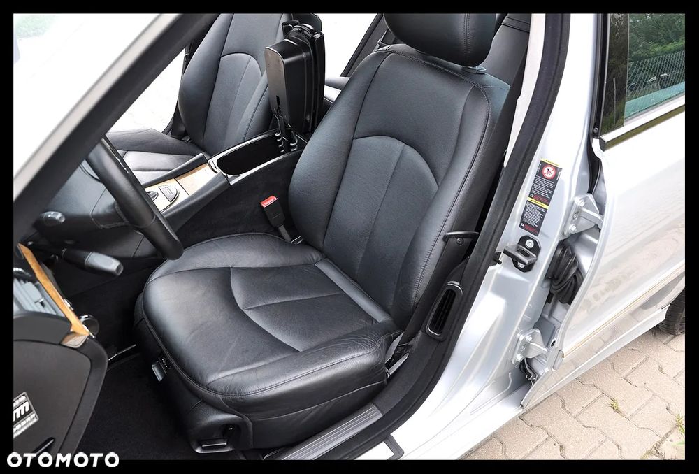 Mercedes-Benz Klasa E 320 CDI 7G-TRONIC Avantgarde - 23