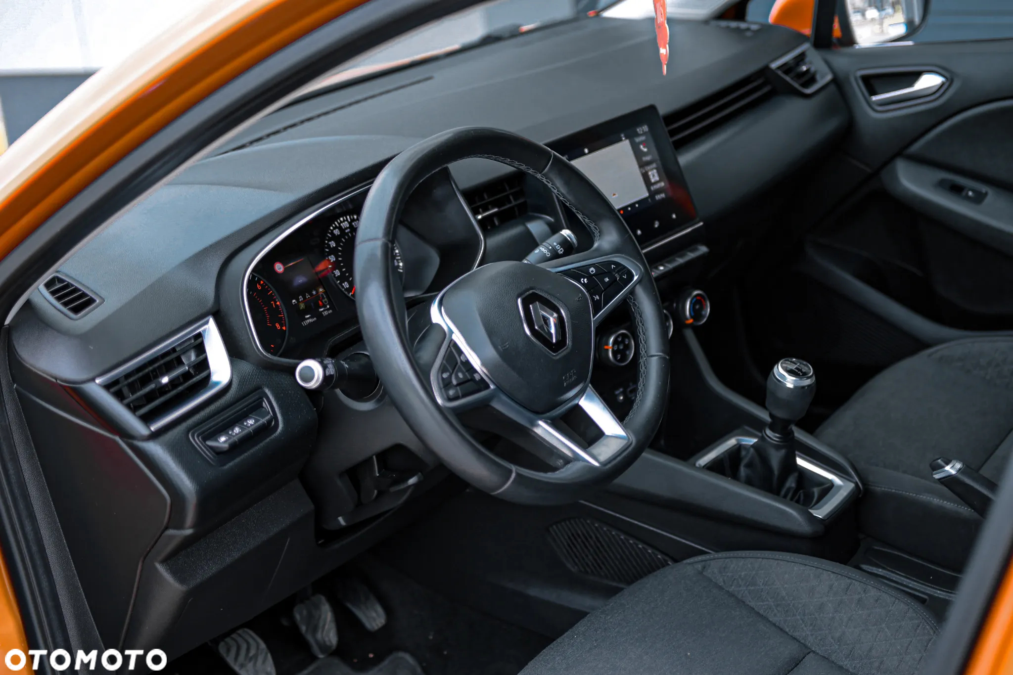Renault Clio 1.0 TCe Intens - 8