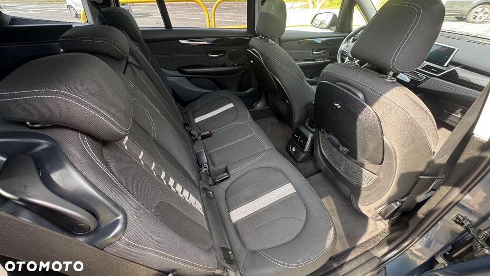 BMW Seria 2 218i Gran Tourer Sport Line - 28