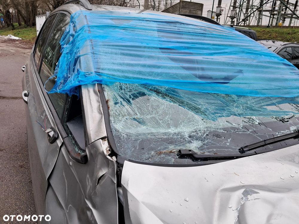 Volkswagen Golf Sportsvan - 13