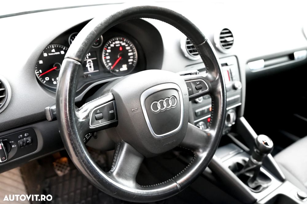 Audi A3 ver-1-4-tfsi-attraction - 8