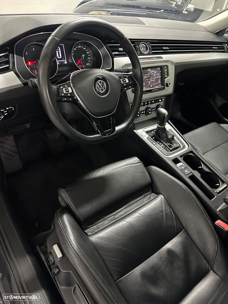 VW Passat Variant 2.0 TDi Confortline DSG - 15