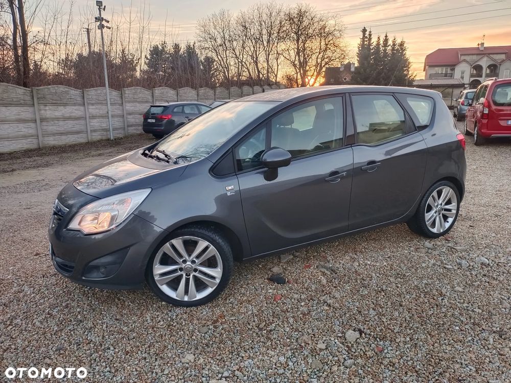 Opel Meriva - 11