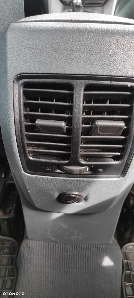 Ford C-MAX - 24