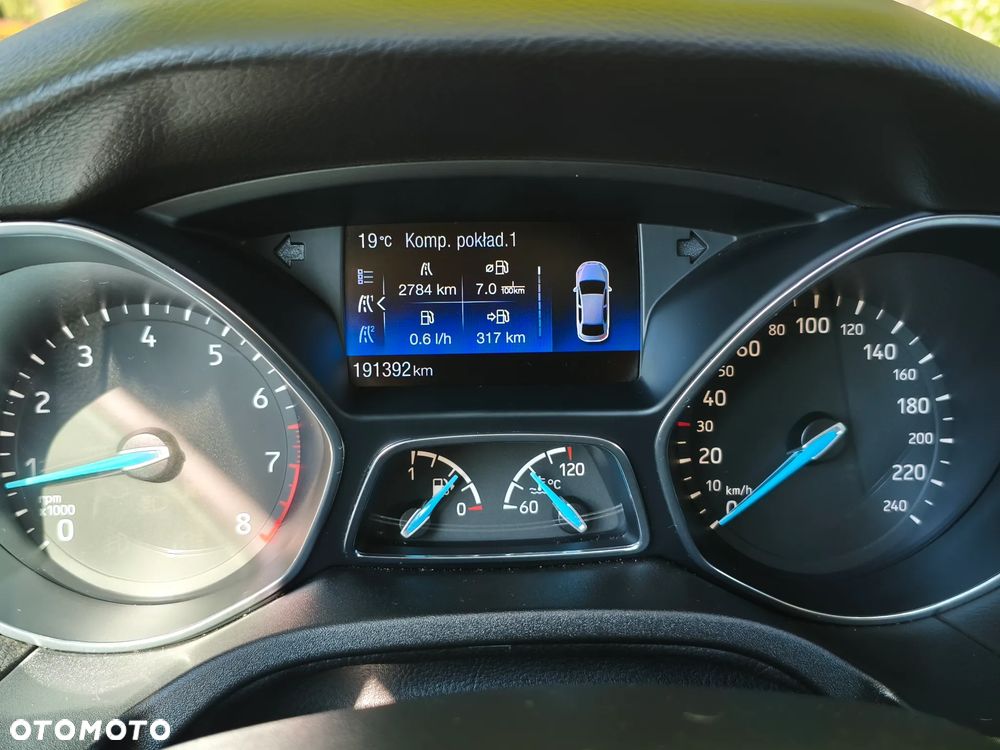 Ford Focus 1.0 EcoBoost Gold X (Trend) - 13