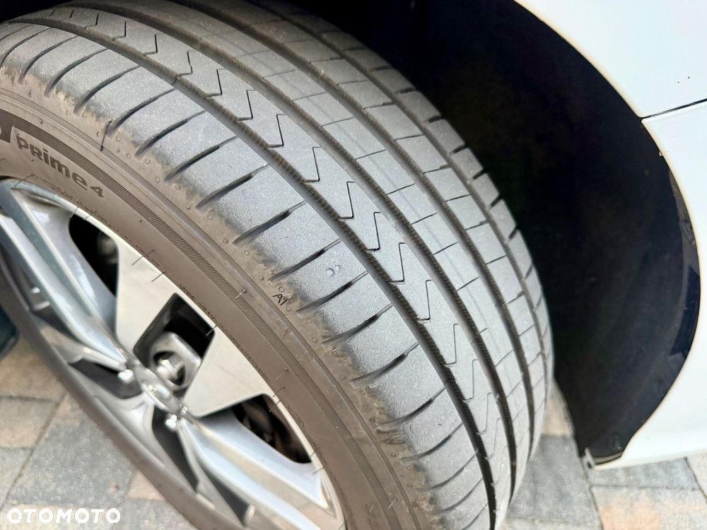 Hyundai i30 1.6 D GO Plus - 27