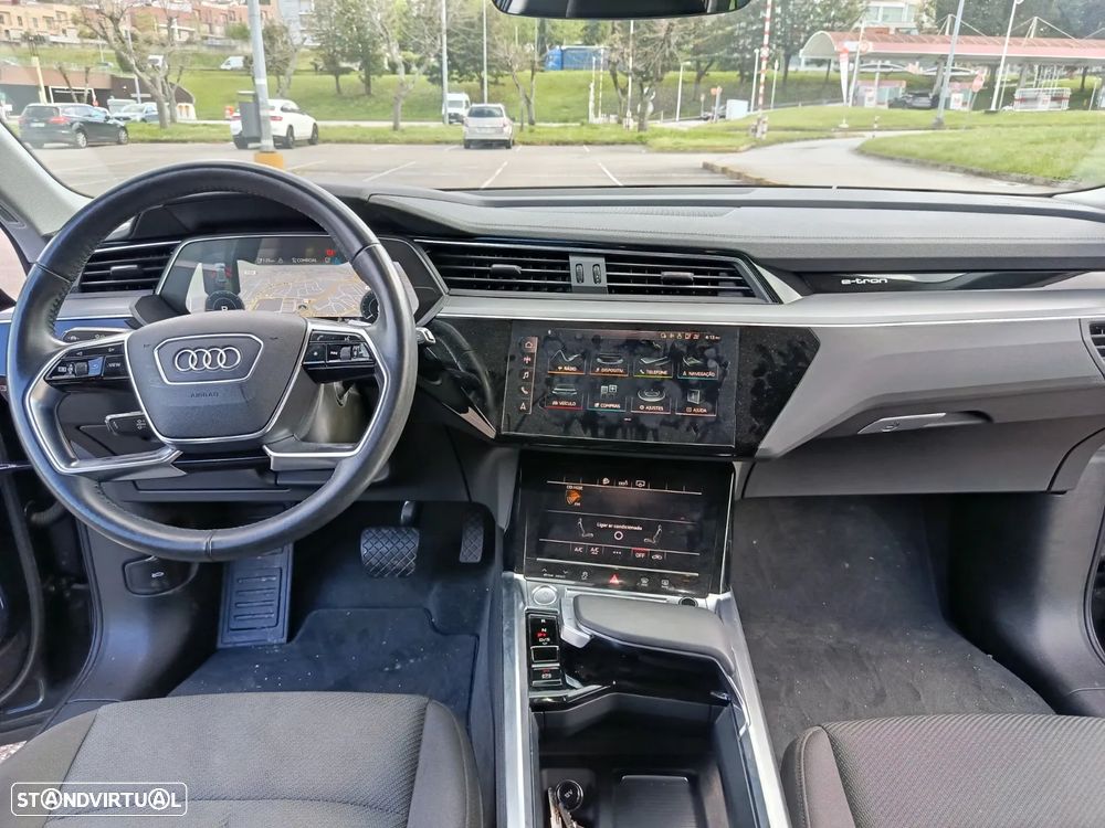 Audi e-tron 50 quattro - 15