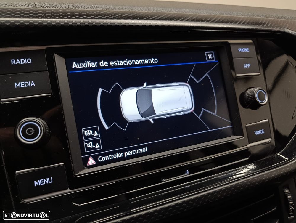 VW T-Cross 1.0 TSI Life DSG - 17