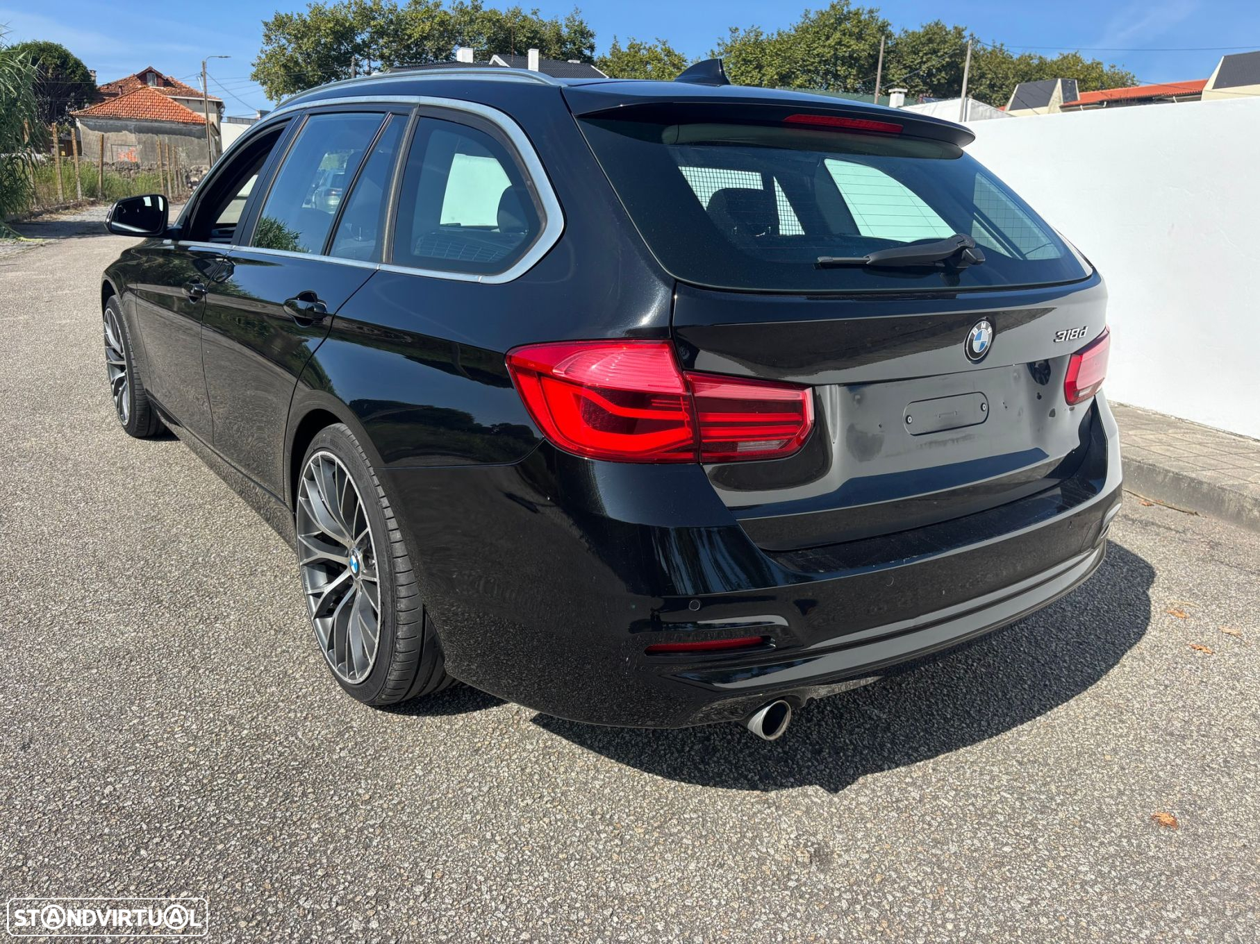 BMW 318 d Touring Advantage Auto - 8