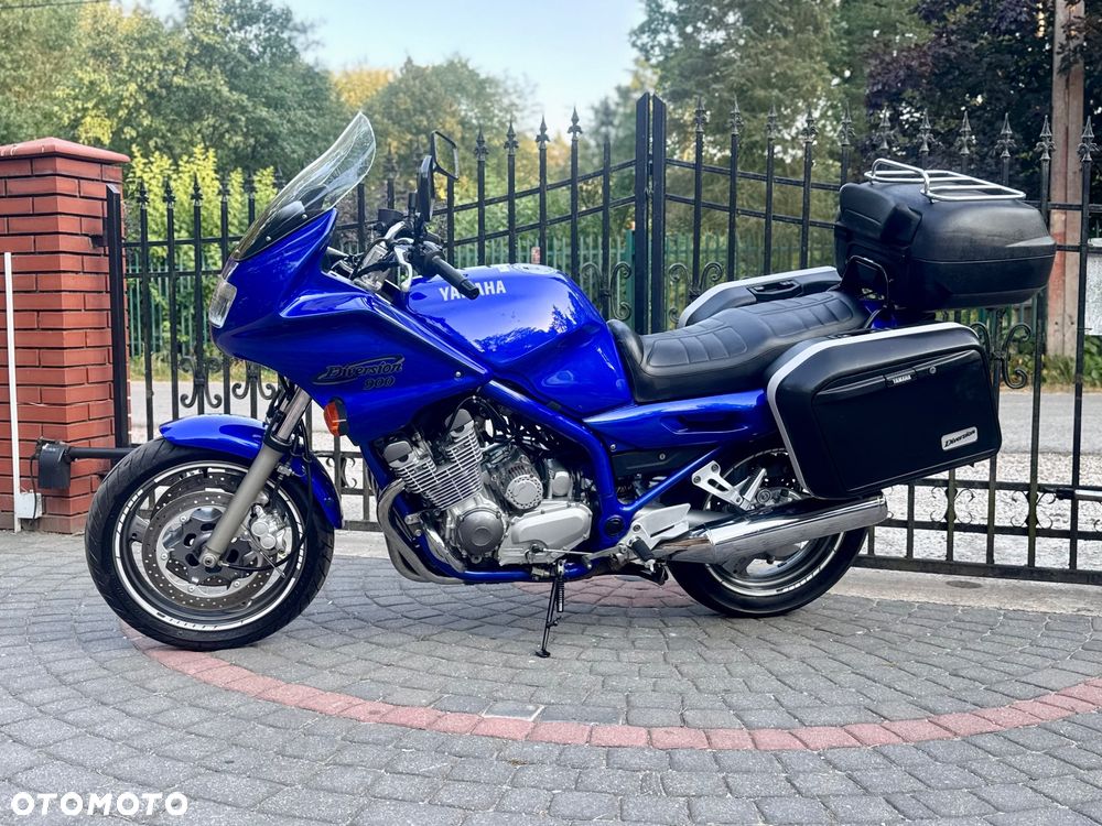 Yamaha XJ - 6