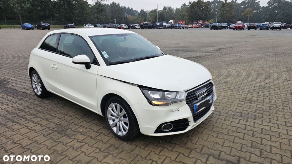 Audi A1 1.6 TDI Attraction - 1