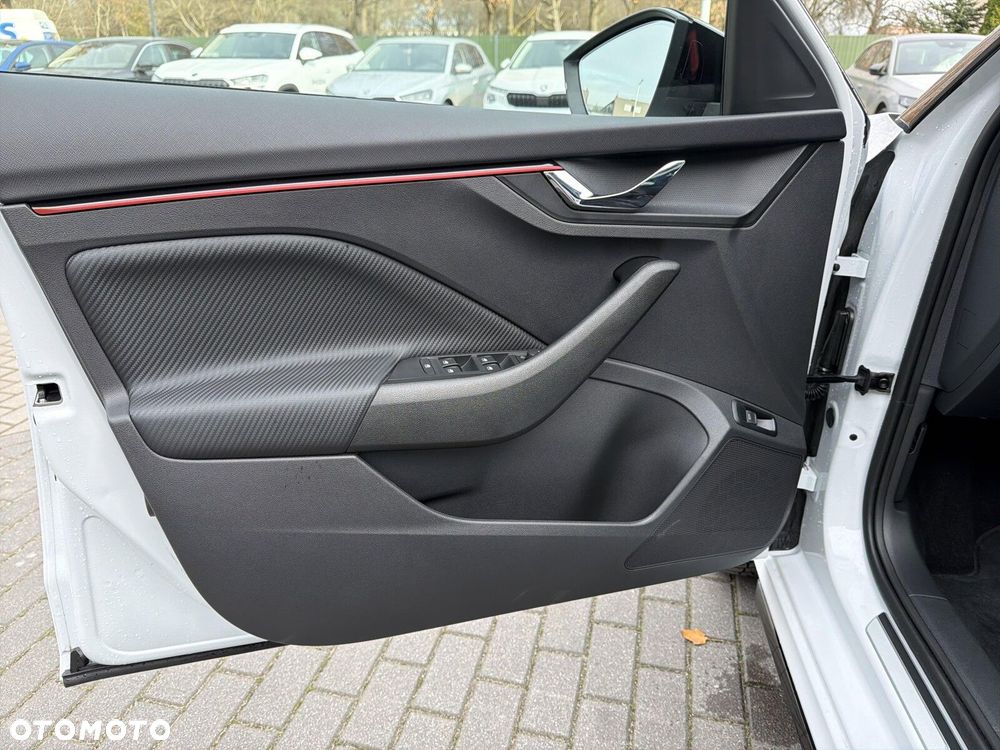 Skoda Kamiq 1.5 TSI Monte Carlo DSG - 10