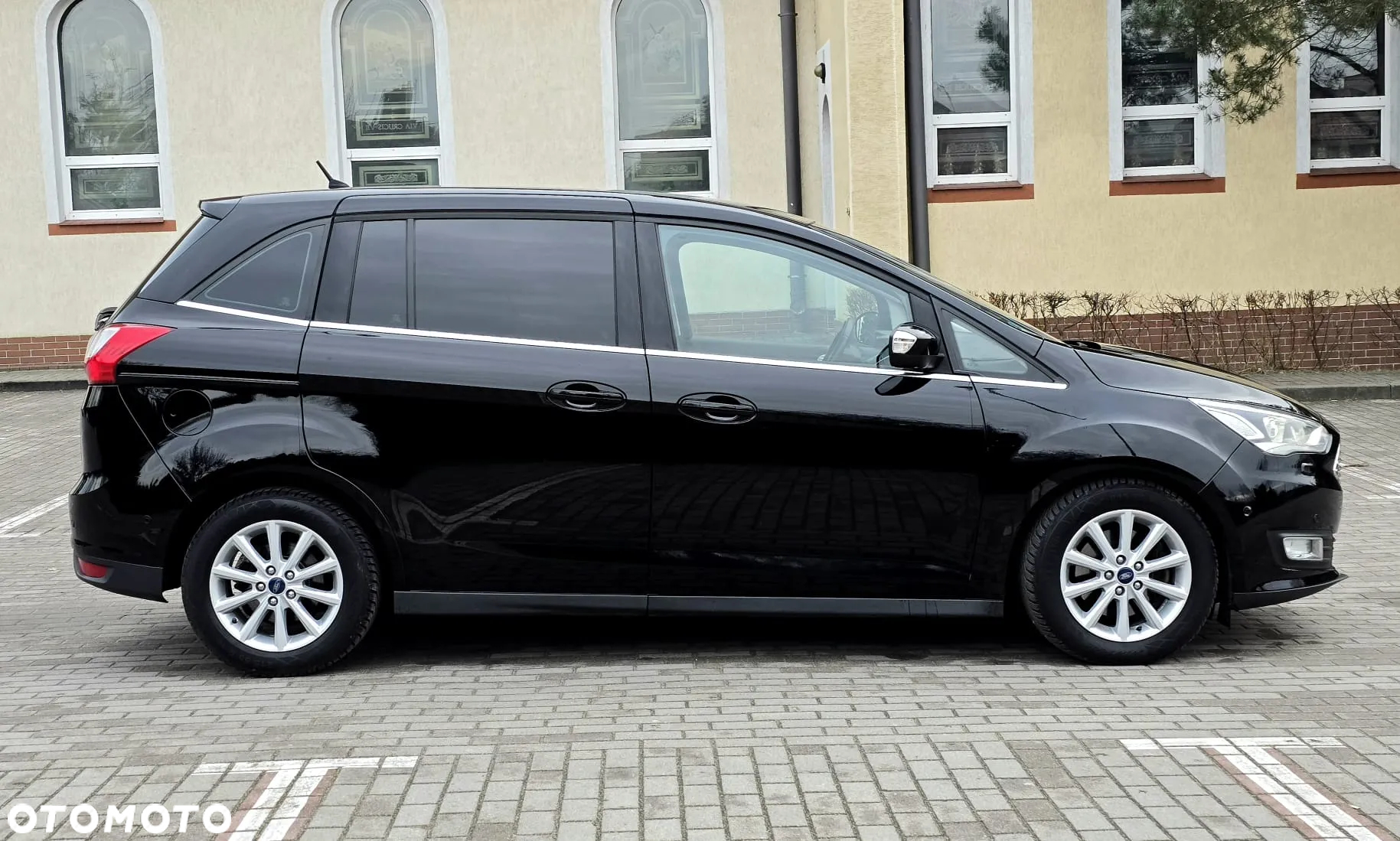 Ford Grand C-MAX 1.5 TDCi Start-Stopp-System Titanium - 8