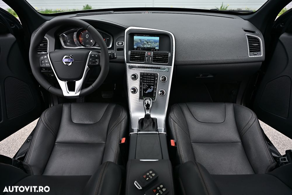 Volvo XC 60 D4 Geartronic Summum - 10