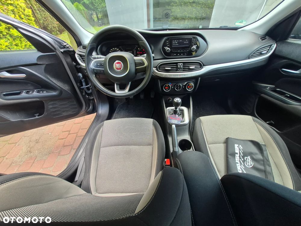 Fiat Tipo 1.6 MultiJet Easy - 12
