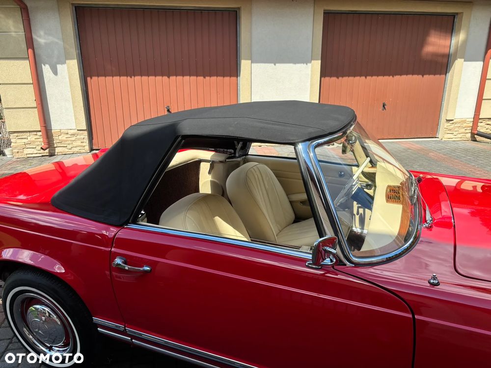 Mercedes-Benz SL - 39