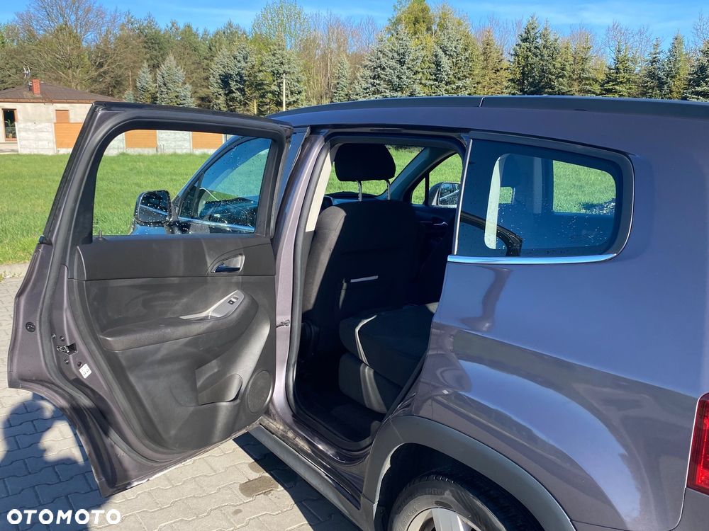 Chevrolet Orlando - 26